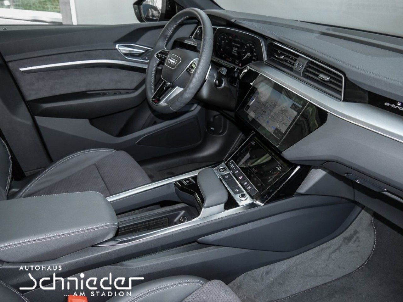 Fahrzeugabbildung Audi E-TRON S LINE 50 QUATTRO VIRTUAL,LED,AHK,CARPLAY