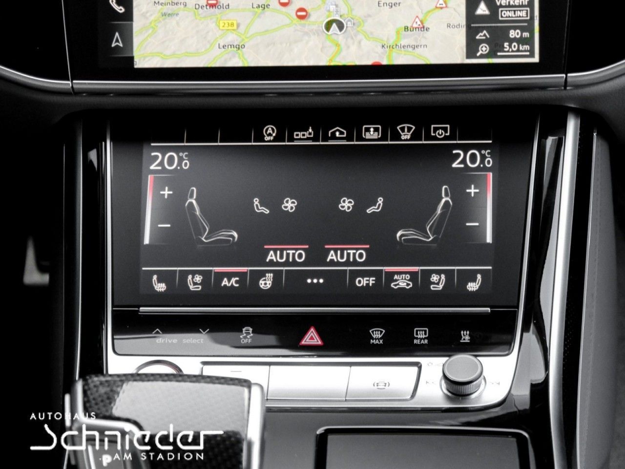 Fahrzeugabbildung Audi S8 4.0 TFSI MATRIX,KAMERA,KERAMIK,VIRTUAL Navi
