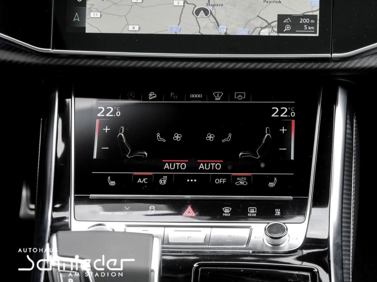 Fahrzeugabbildung Audi Q8 SUV 50 TDI HEAD UP,B&O,LED,CARPLAY,AHK,22