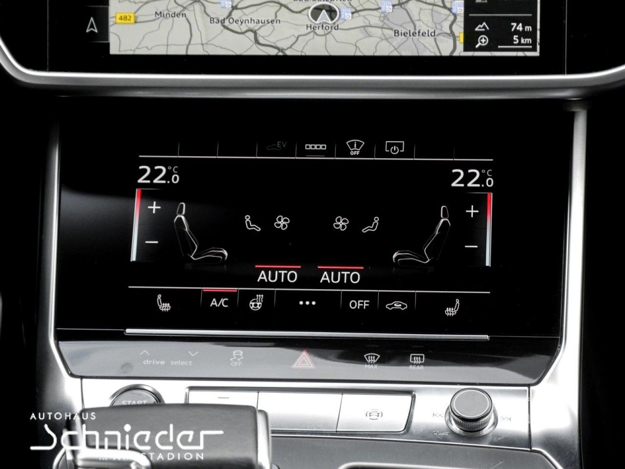 Fahrzeugabbildung Audi A6 AVANT 55 TFSIe HEAD UP,KAMERA,LED,CARPLAY