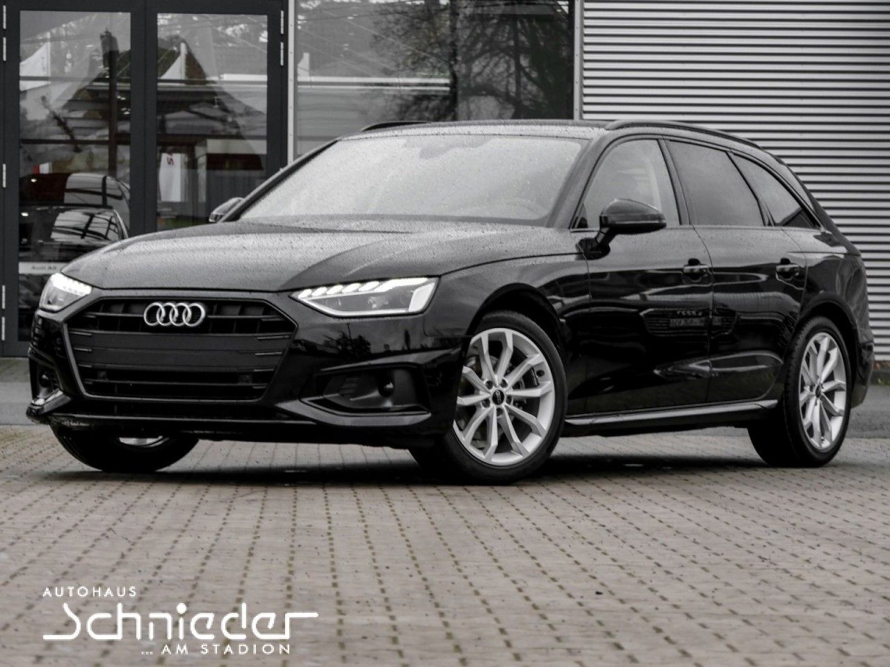 Fahrzeugabbildung Audi A4 AVANT ADVANCED,LED,CARPLAY,KEYLESS,ACC Navi