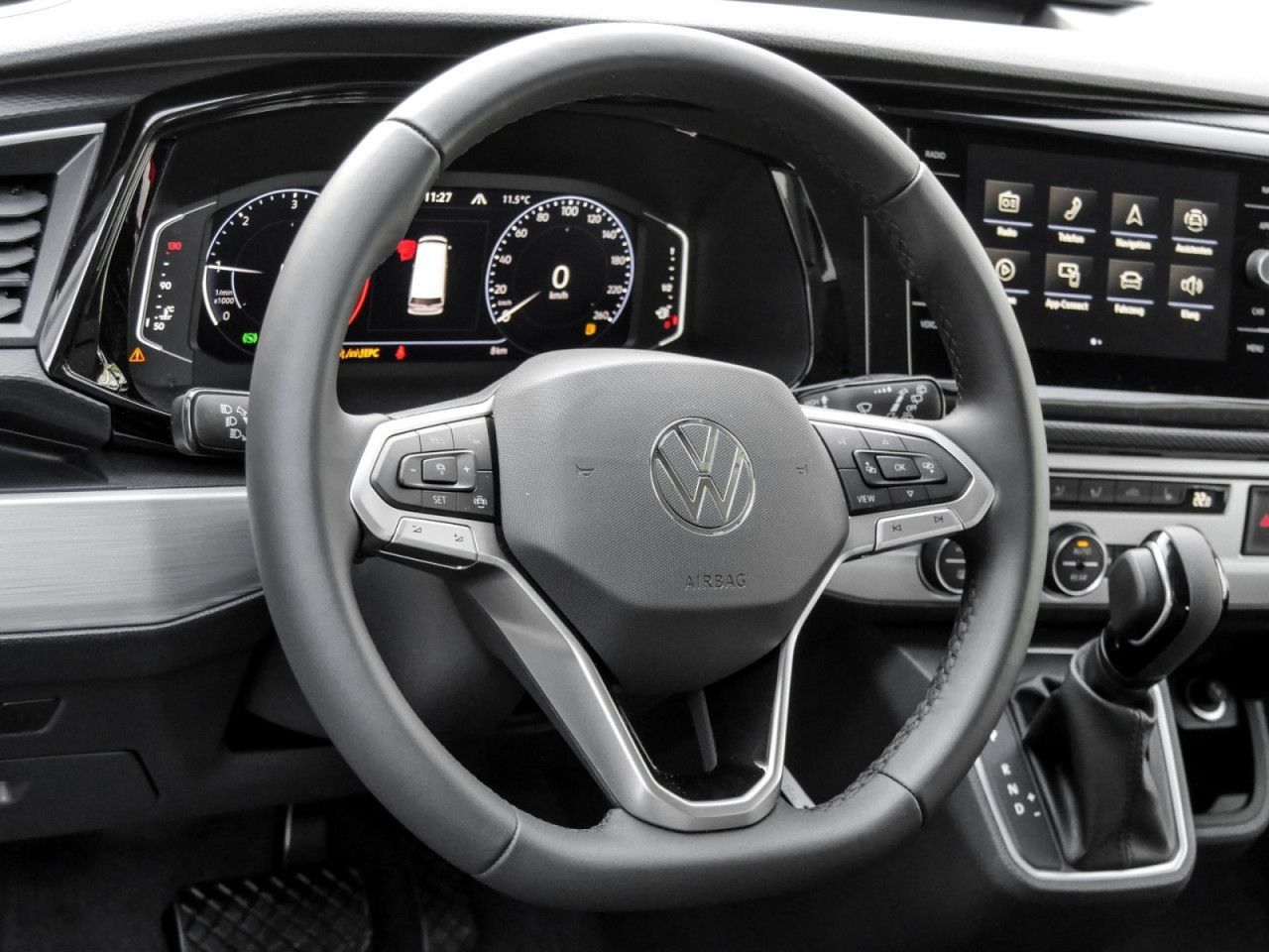 Fahrzeugabbildung Volkswagen Multivan 6.1 Comfortline Motor 2,0 l TDI SCR 150