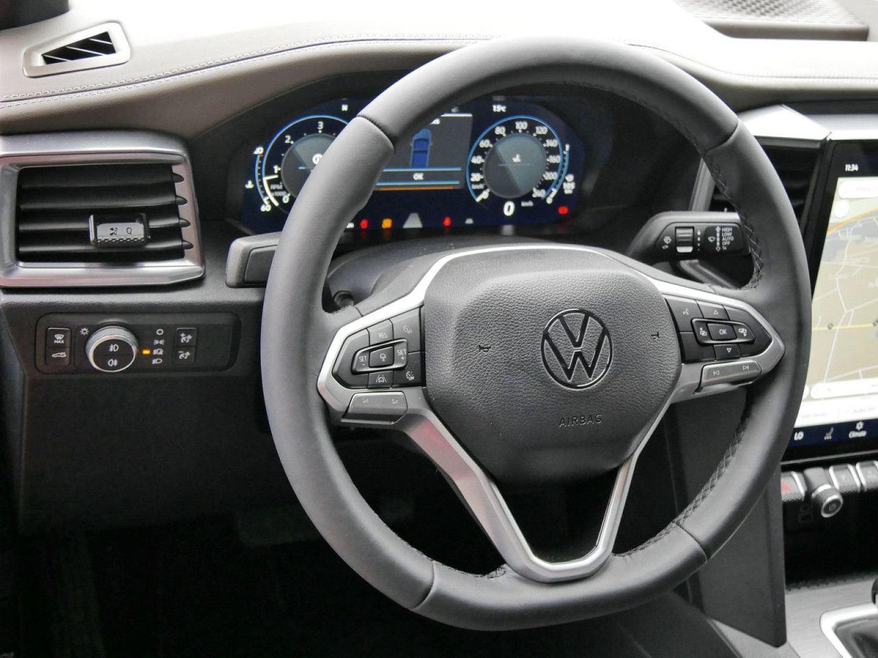 Fahrzeugabbildung Volkswagen Amarok 3.0 TDI Aventura 4Motion Navi LED Klima