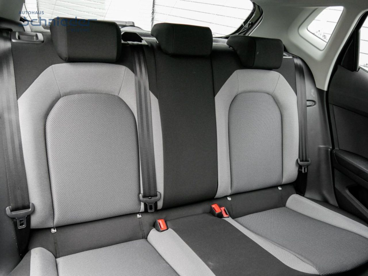 Fahrzeugabbildung SEAT Ibiza Style, Erdgas Bluetooth Klima Einparkhilfe