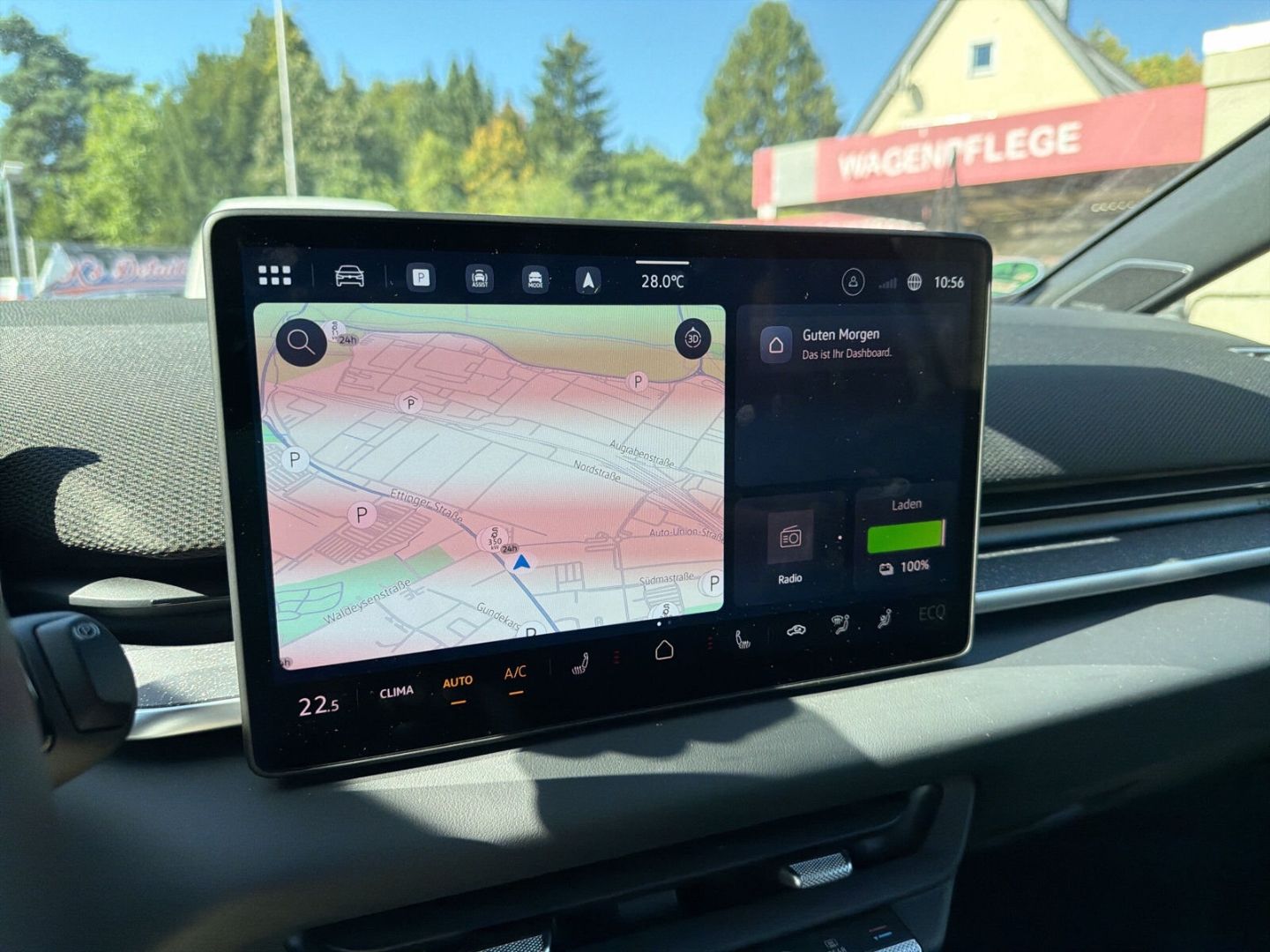 Fahrzeug 18 Fahrzeugabbildung Volkswagen ID.3 Neo Style 170 kW - mit KI generiert/bearbeitet