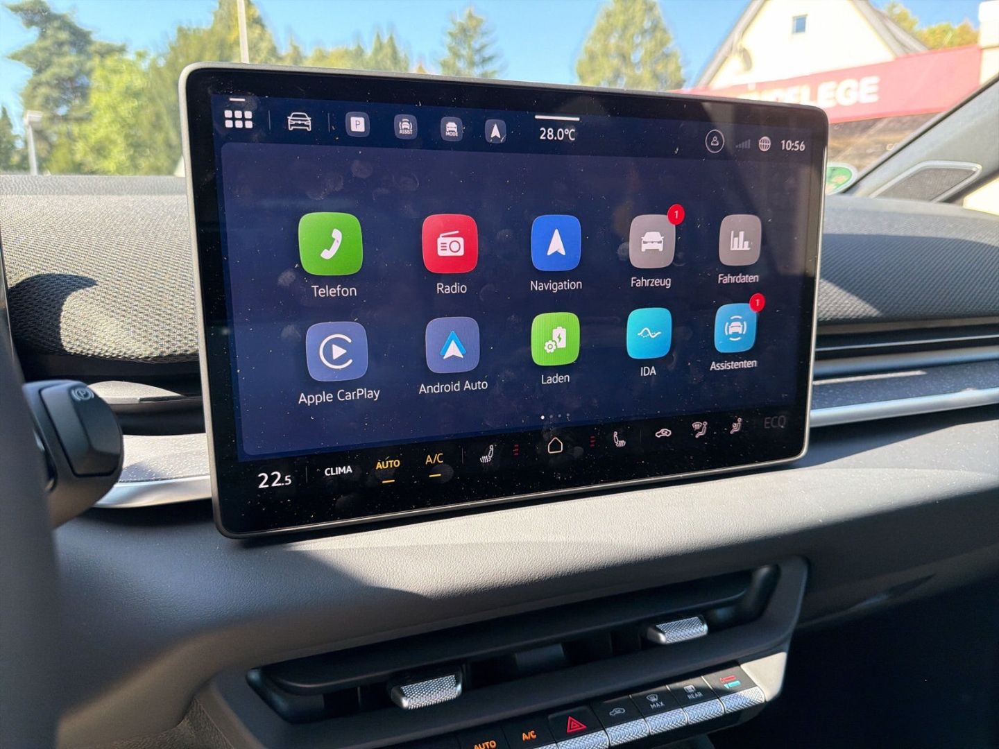 Fahrzeug 19 Fahrzeugabbildung Volkswagen ID.3 Neo Style 170 kW - mit KI generiert/bearbeitet