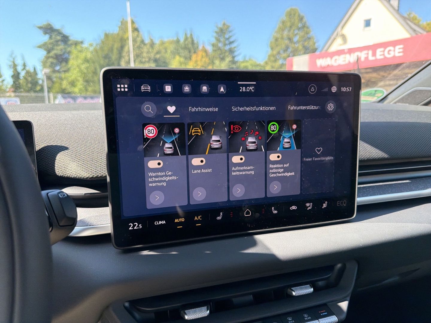 Fahrzeug 20 Fahrzeugabbildung Volkswagen ID.3 Neo Style 170 kW - mit KI generiert/bearbeitet