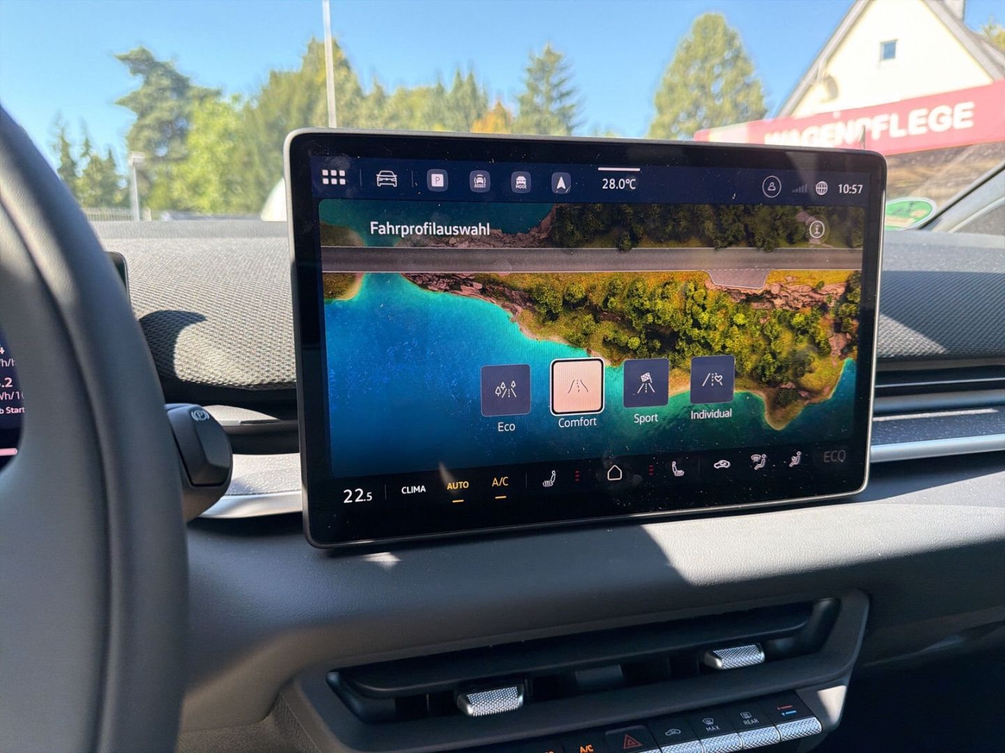 Fahrzeug 21 Fahrzeugabbildung Volkswagen ID.3 Neo Style 170 kW - mit KI generiert/bearbeitet