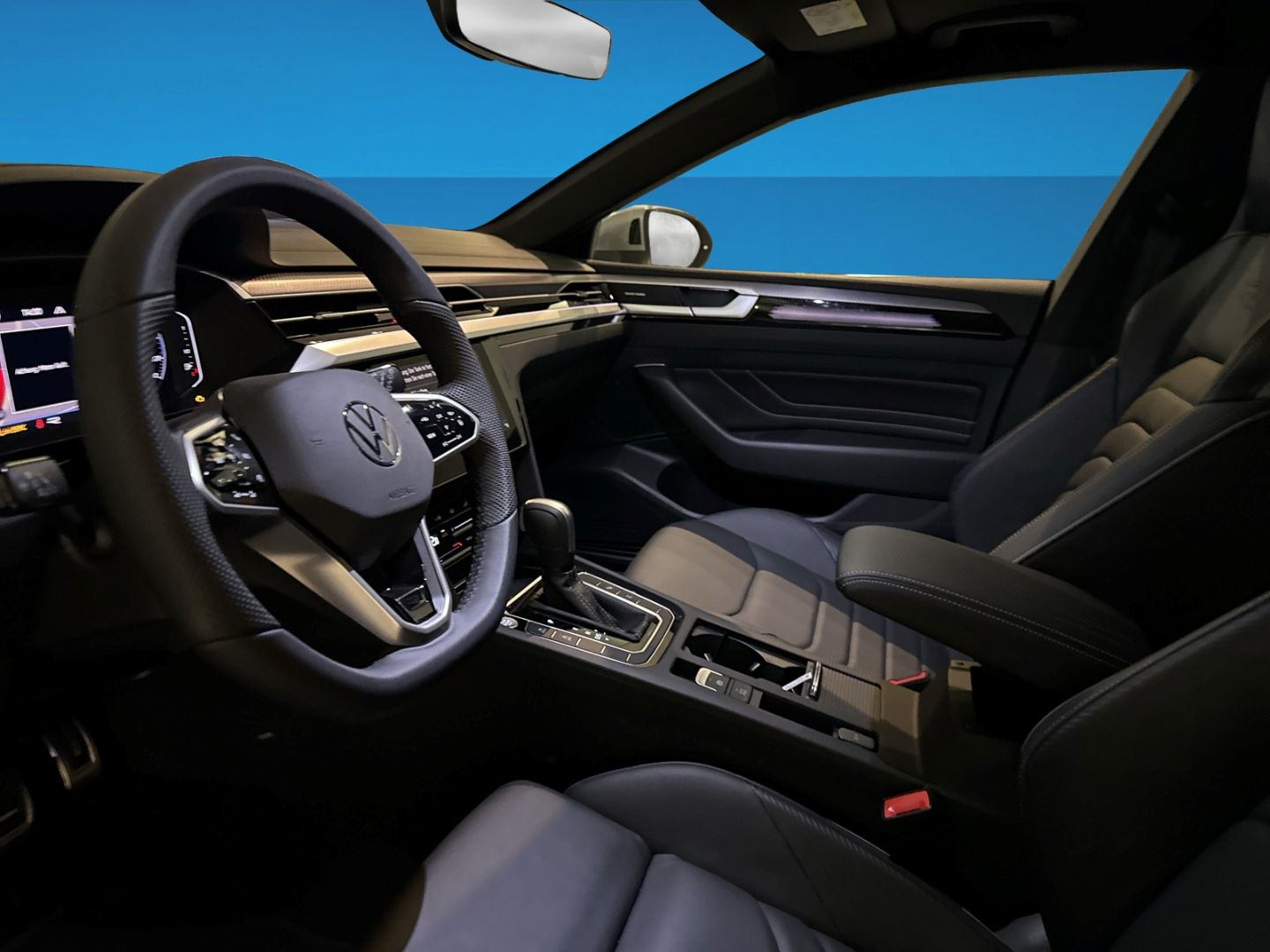 Fahrzeugabbildung Volkswagen Arteon Shooting Brake R-Line 4M IQ.LIGHT AHK LED