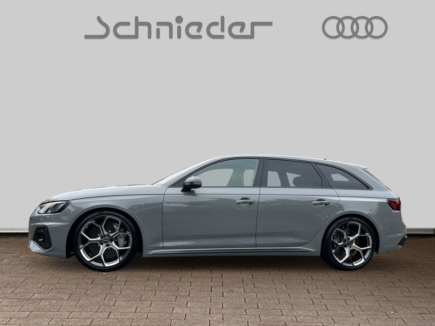 Fahrzeugabbildung Audi RS4 EDITION 25,KERAMIK,MATRIX,HEADUP,SPORTABGAS