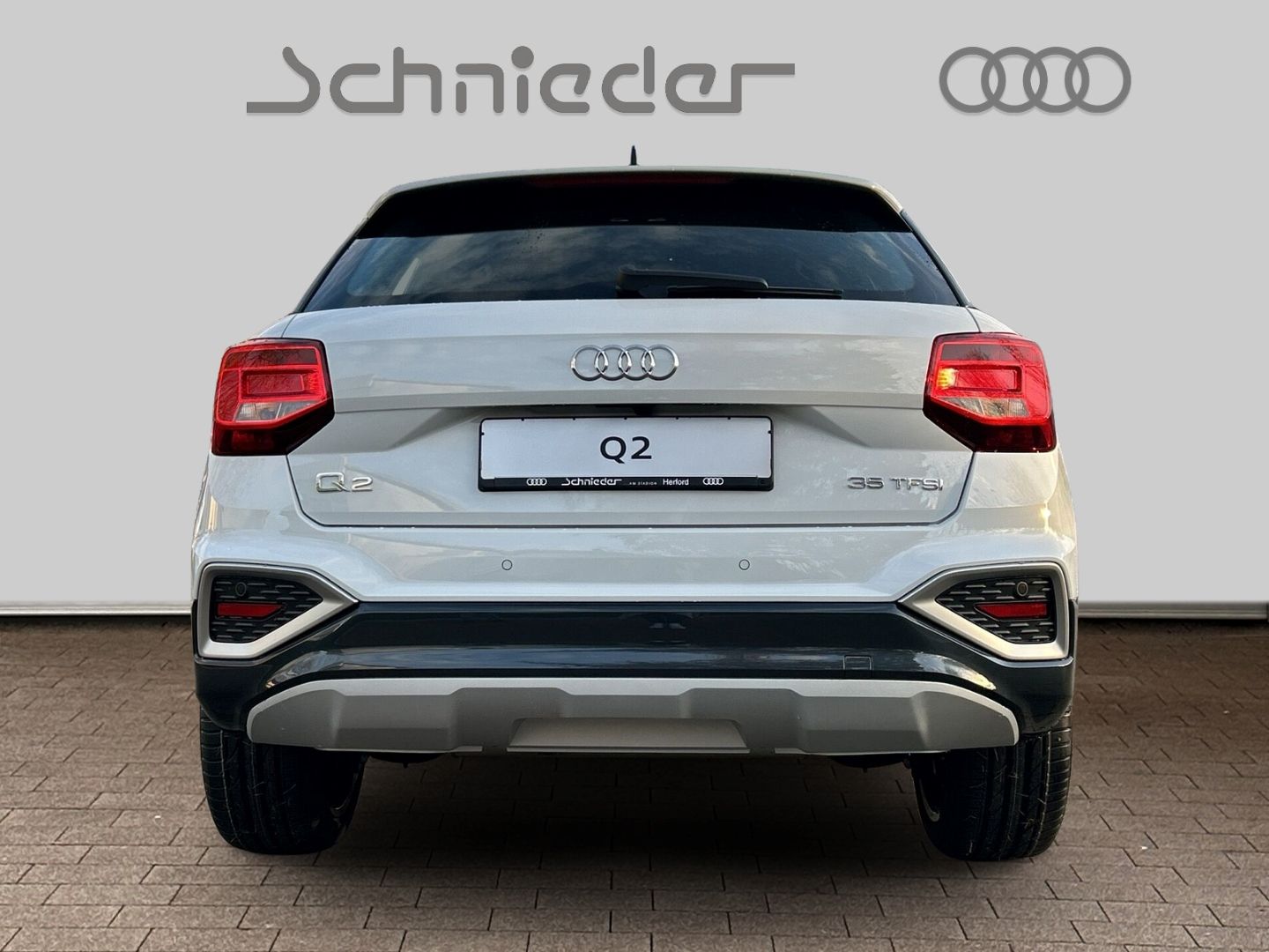 Fahrzeugabbildung Audi Q2 ADVANCED 35TFSI LED,AHK,VIRTUAL,PDC,KAMERA