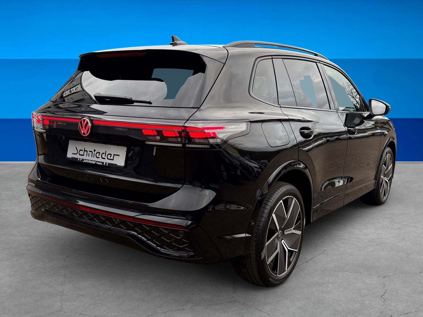 Fahrzeugabbildung Volkswagen Tiguan R-Line 2,0l TDI AHK HARMAN KARDON IQ.DRIV - mit KI generiert/bearbeitet