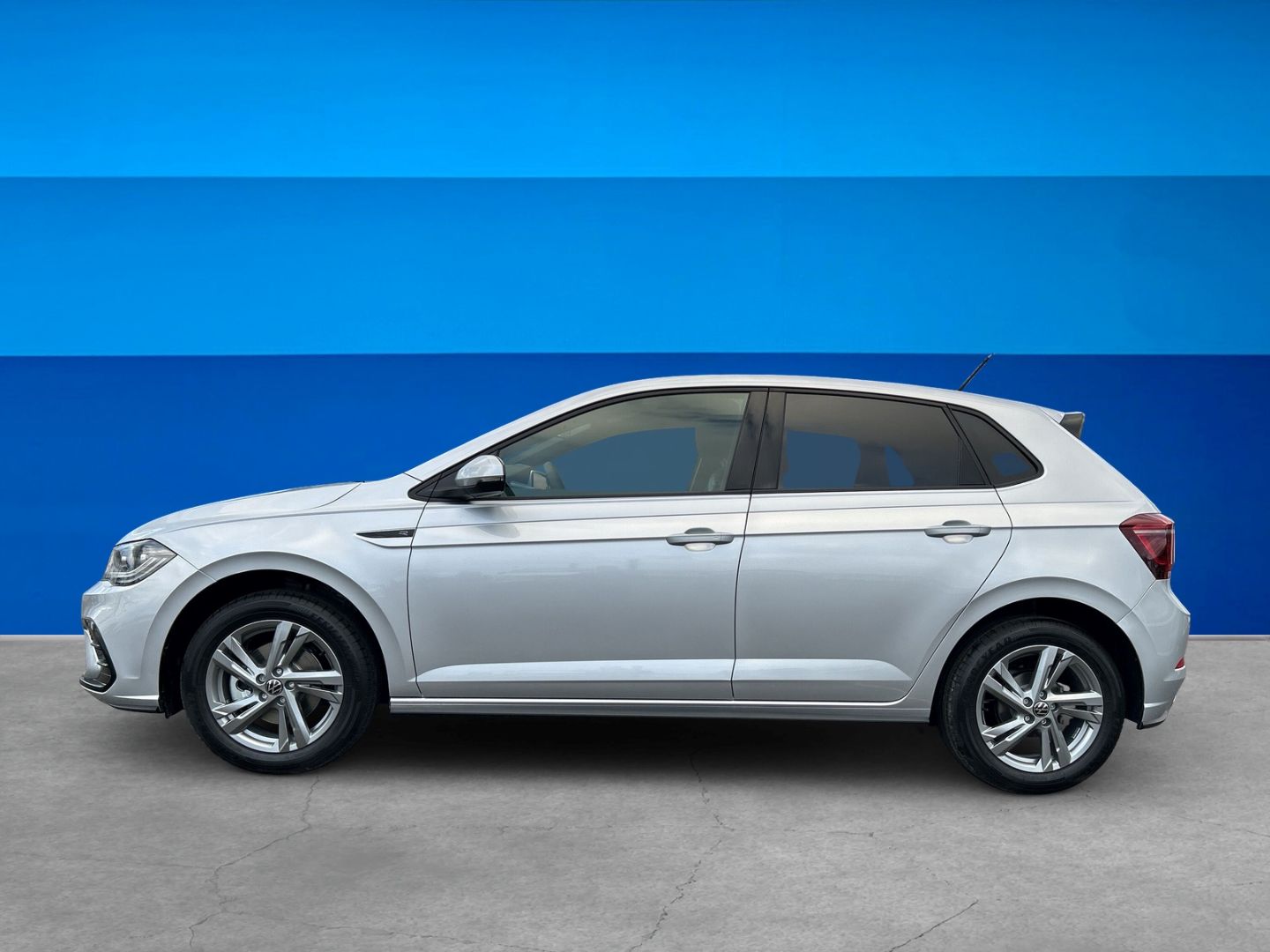 Fahrzeugabbildung Volkswagen Polo R-Line 1,0 l TSI DSG PANO IQ.LIGHT REAR VIE