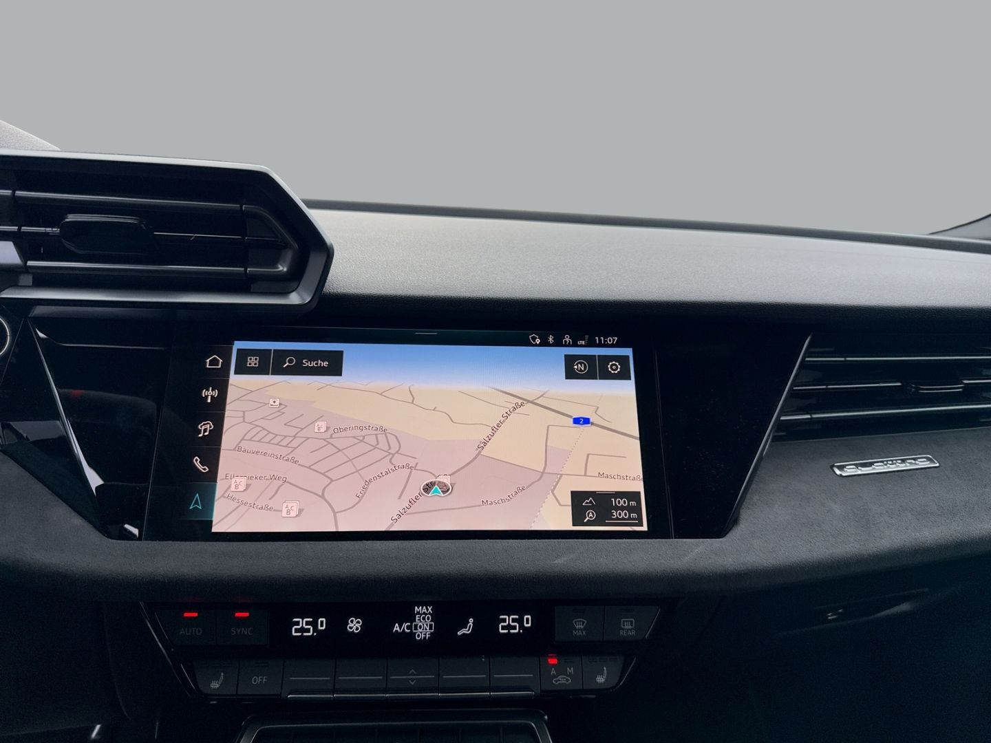 Fahrzeugabbildung Audi RS3 SPORTBACK 2.5 TFSI MATRIX-LED+PANO+SONOS+NAV