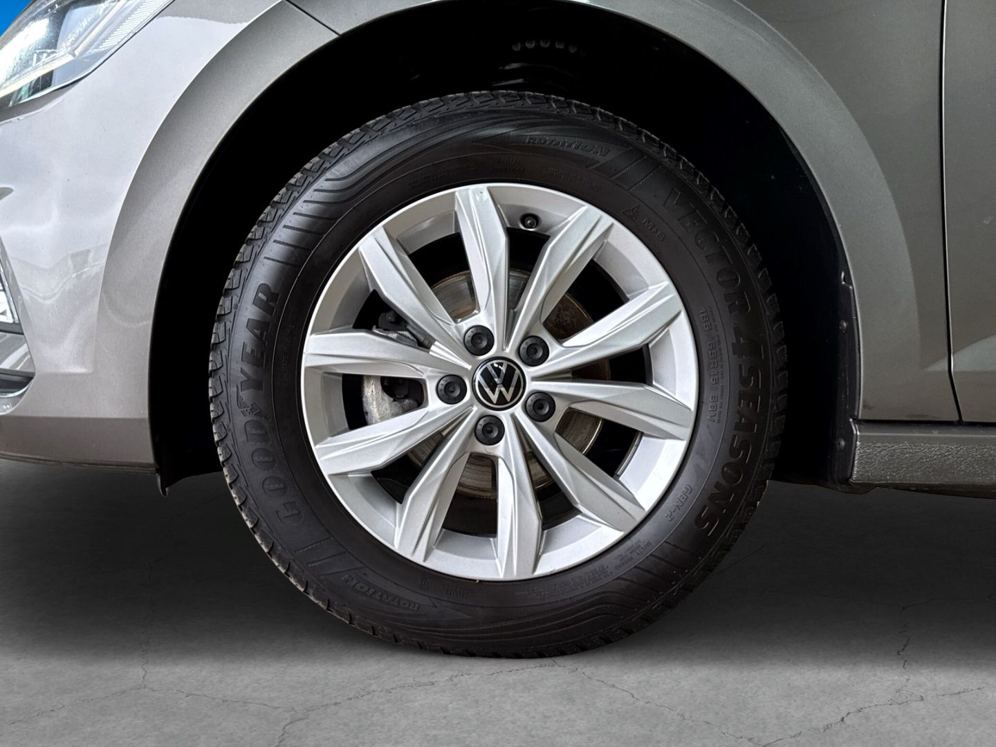 Fahrzeugabbildung Volkswagen Polo Highline 1.0 TSI Climatronic  App-Connect