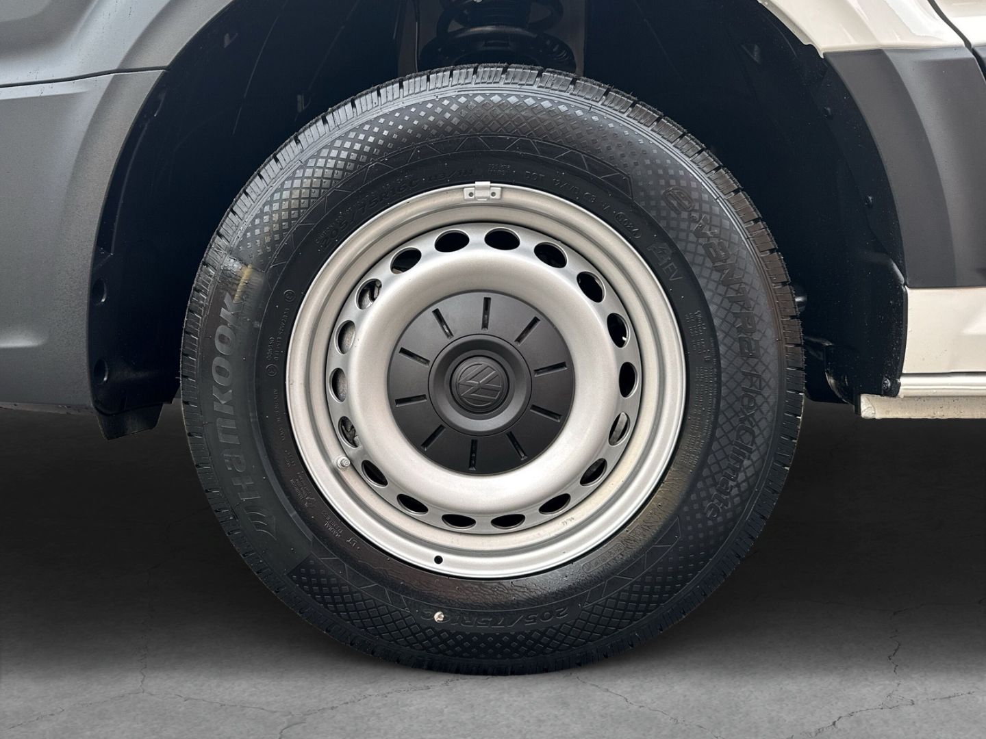 Fahrzeugabbildung Volkswagen Crafter 35 Kasten HD 2,0 l TDI 103 kW 8-Gang-Aut