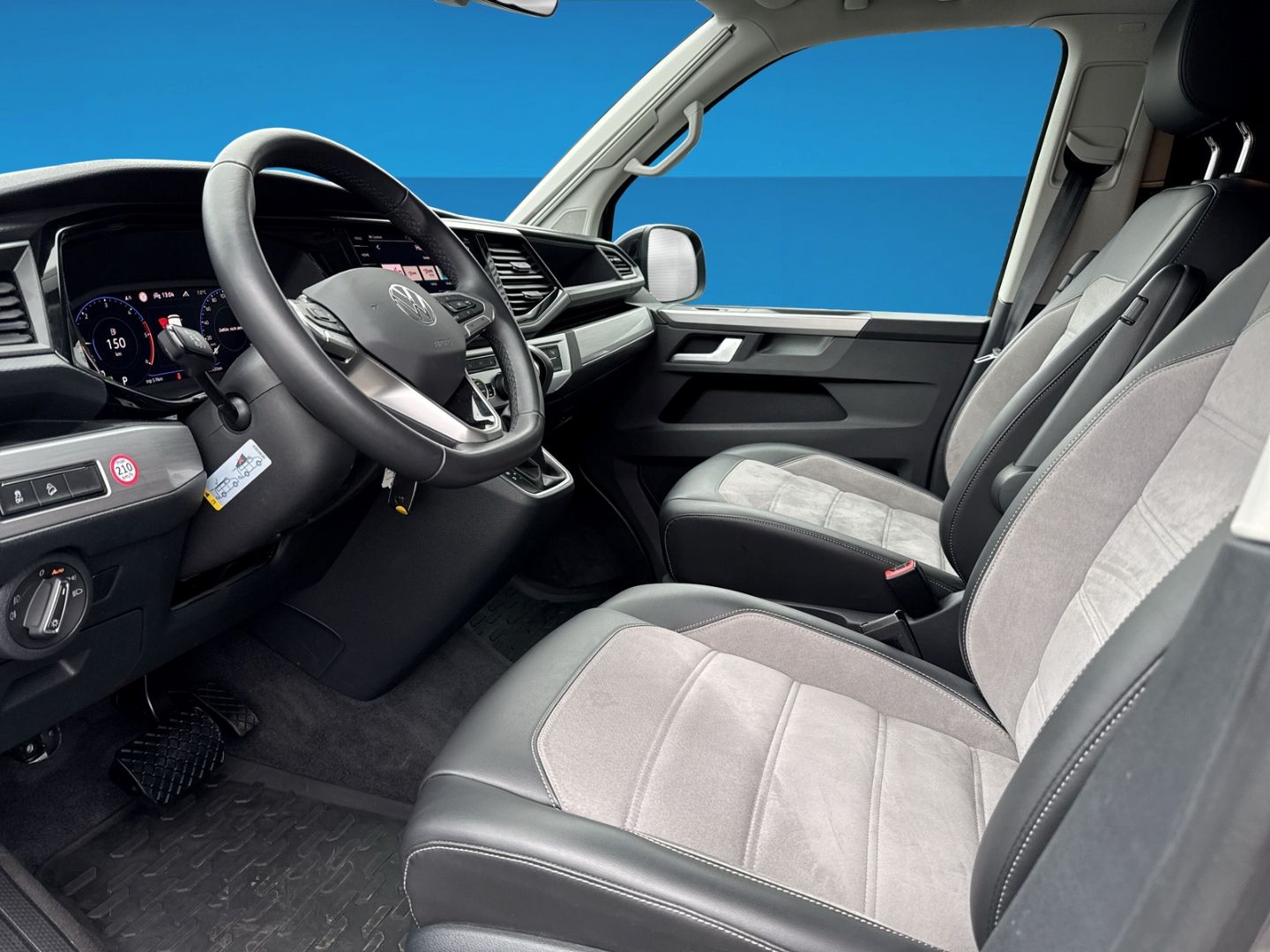 Fahrzeugabbildung Volkswagen California T6.1 2.0 TDI Beach Camper Edition 4 M