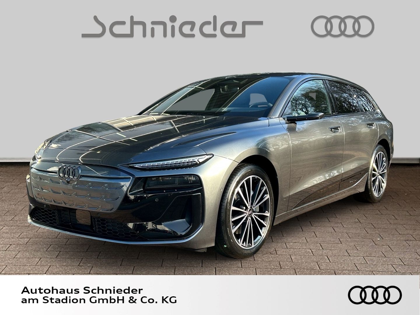 Fahrzeugabbildung Audi A6 AVANT E-TRON PERF. LED,360°KAMERA,B&O,MEMORY