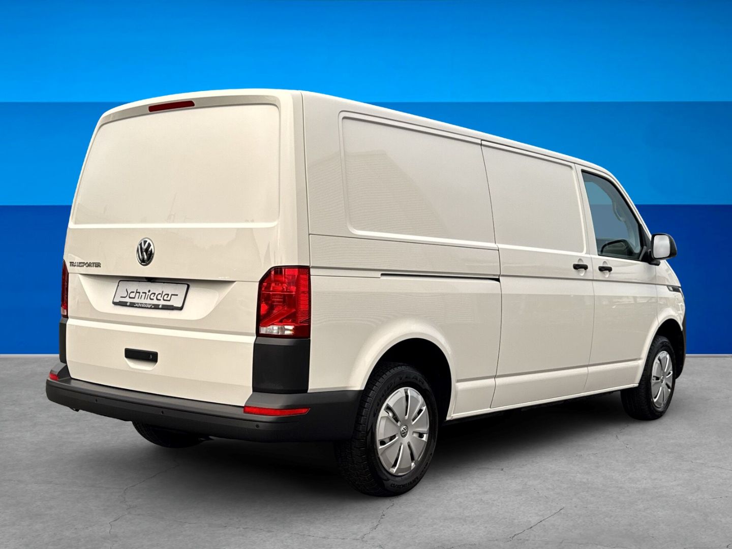 Fahrzeugabbildung Volkswagen T6.1 Kasten 2.0 TDI lang L2H1 Rear View DSG