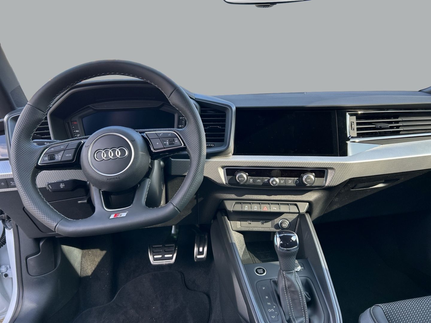 Fahrzeugabbildung Audi A1 25TFSI ADVANCED,LED,CARPLAY,VIRTUAL,PDC