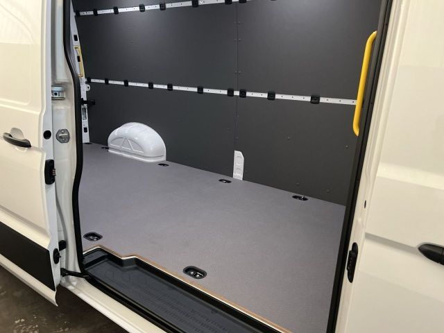 Fahrzeugabbildung Volkswagen Crafter 35 Kasten lang Hochdach Motor 2.0 l TDI