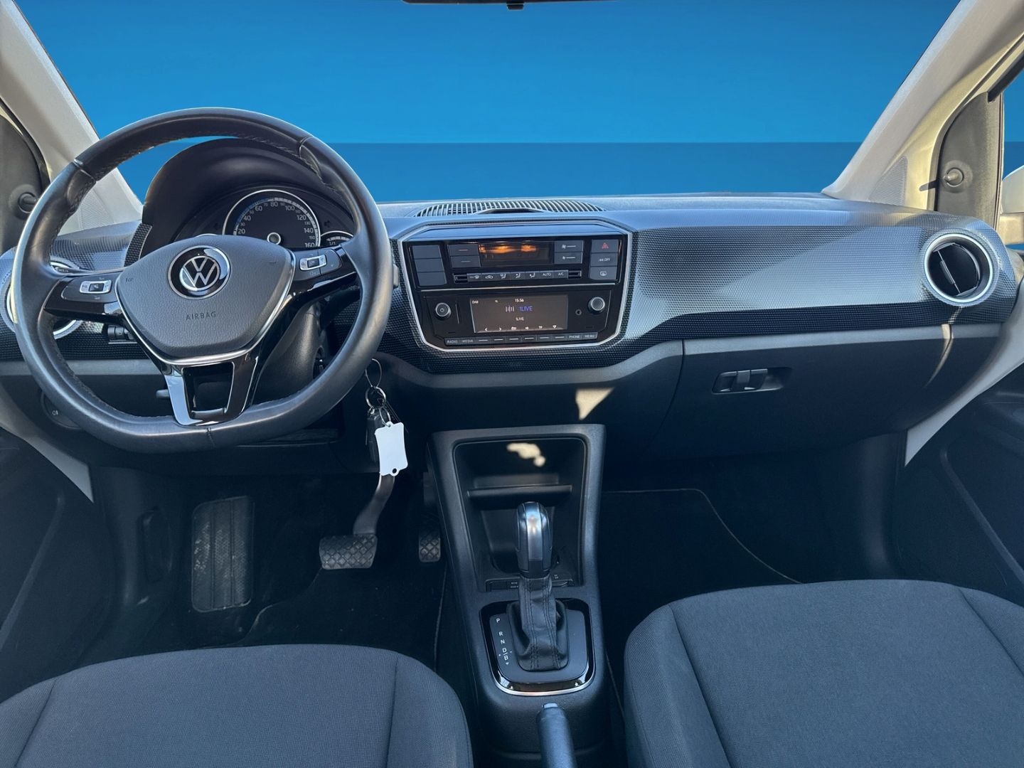 Fahrzeugabbildung Volkswagen up! e- Move Climatronic Komfortpaket ISOFIX