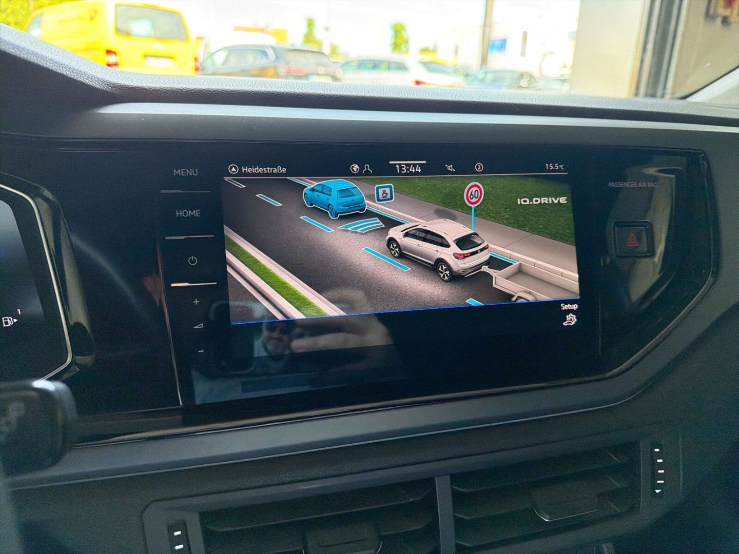 Fahrzeug 20 Fahrzeugabbildung Volkswagen Taigo 1.5 TSI R-Line Rear View Navi Clima - mit KI generiert/bearbeitet