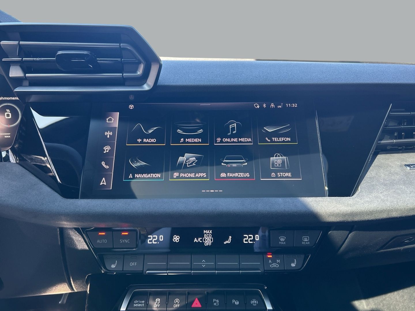 Fahrzeugabbildung Audi RS3 SPORTB, LED,PANO,SPORTABGAS,SCHALENSITZE,KAM