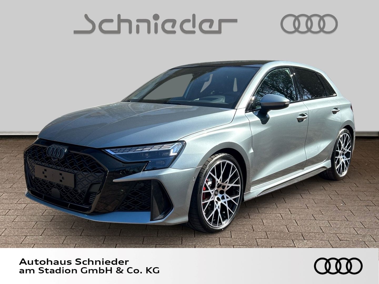 Fahrzeugabbildung Audi RS3 SPORTB, LED,PANO,SPORTABGAS,SCHALENSITZE,KAM