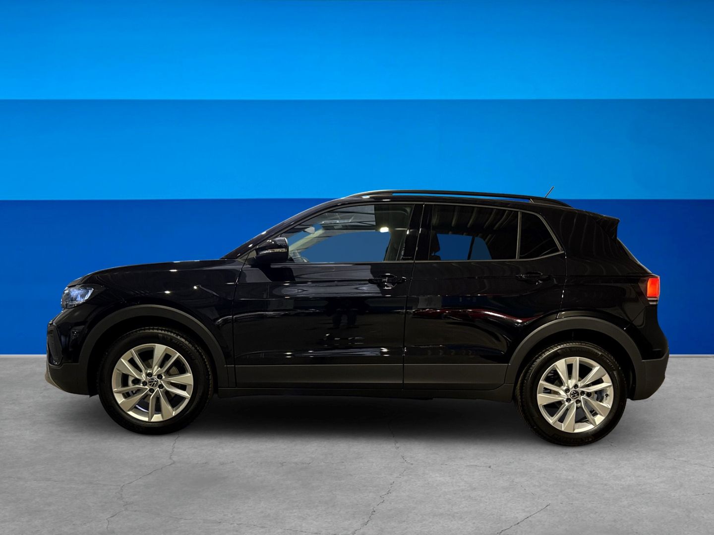 Fahrzeugabbildung Volkswagen T-Cross 1.0 TSI Life DSG AHK Climatronic