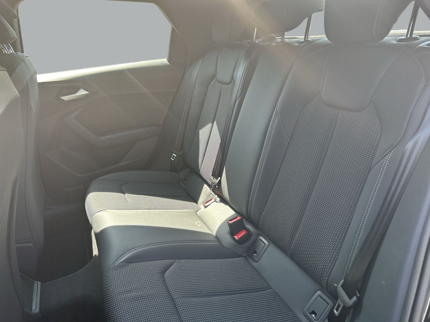 Fahrzeugabbildung Audi A1 ADVANCED 25 TFSI LED,SHZ,PDC,SLINE,CARPLAY