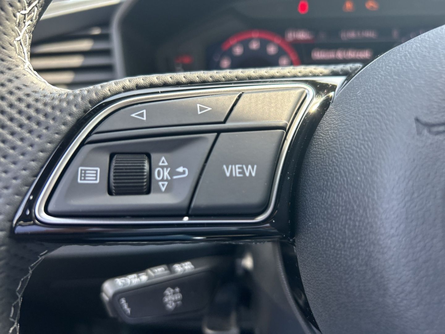Fahrzeugabbildung Audi A1 ADVANCED 25TFSI, LED,SHZ,PDC,SLINE,CARPLAY