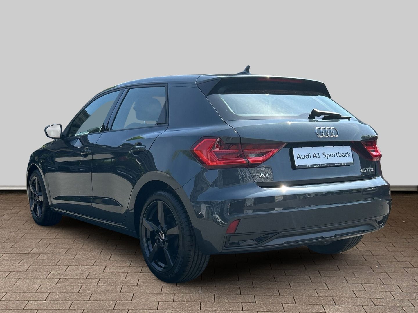 Fahrzeugabbildung Audi A1 ADVANCED 25TFSI, LED,SHZ,PDC,SLINE,CARPLAY