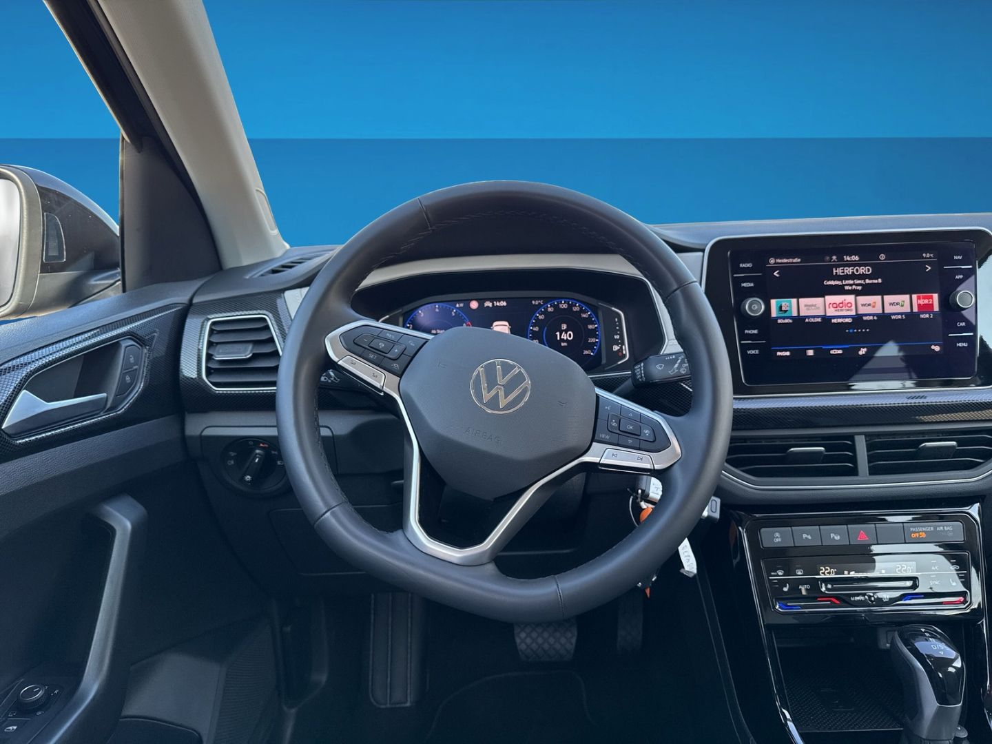 Fahrzeugabbildung Volkswagen T-Cross 1.0 TSI Style Rear View Clima