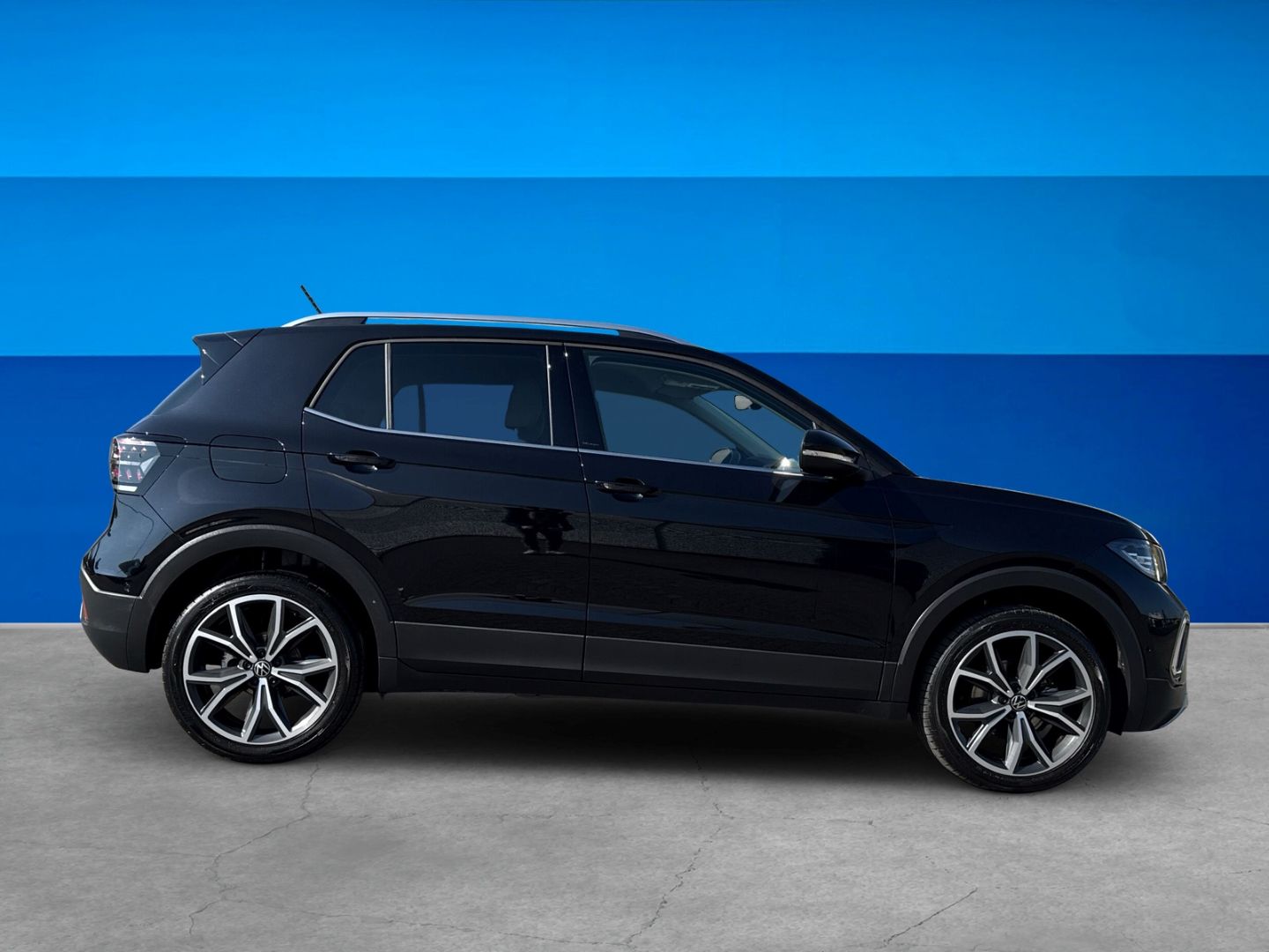 Fahrzeugabbildung Volkswagen T-Cross 1.0 TSI Style Rear View Clima