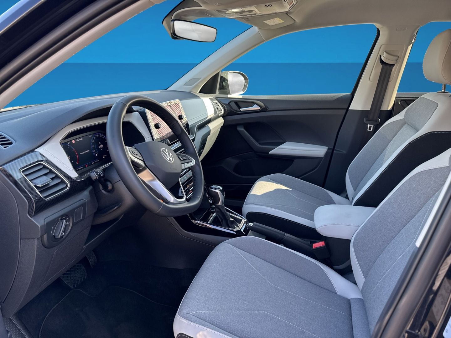 Fahrzeugabbildung Volkswagen T-Cross 1.0 TSI Style Rear View Clima