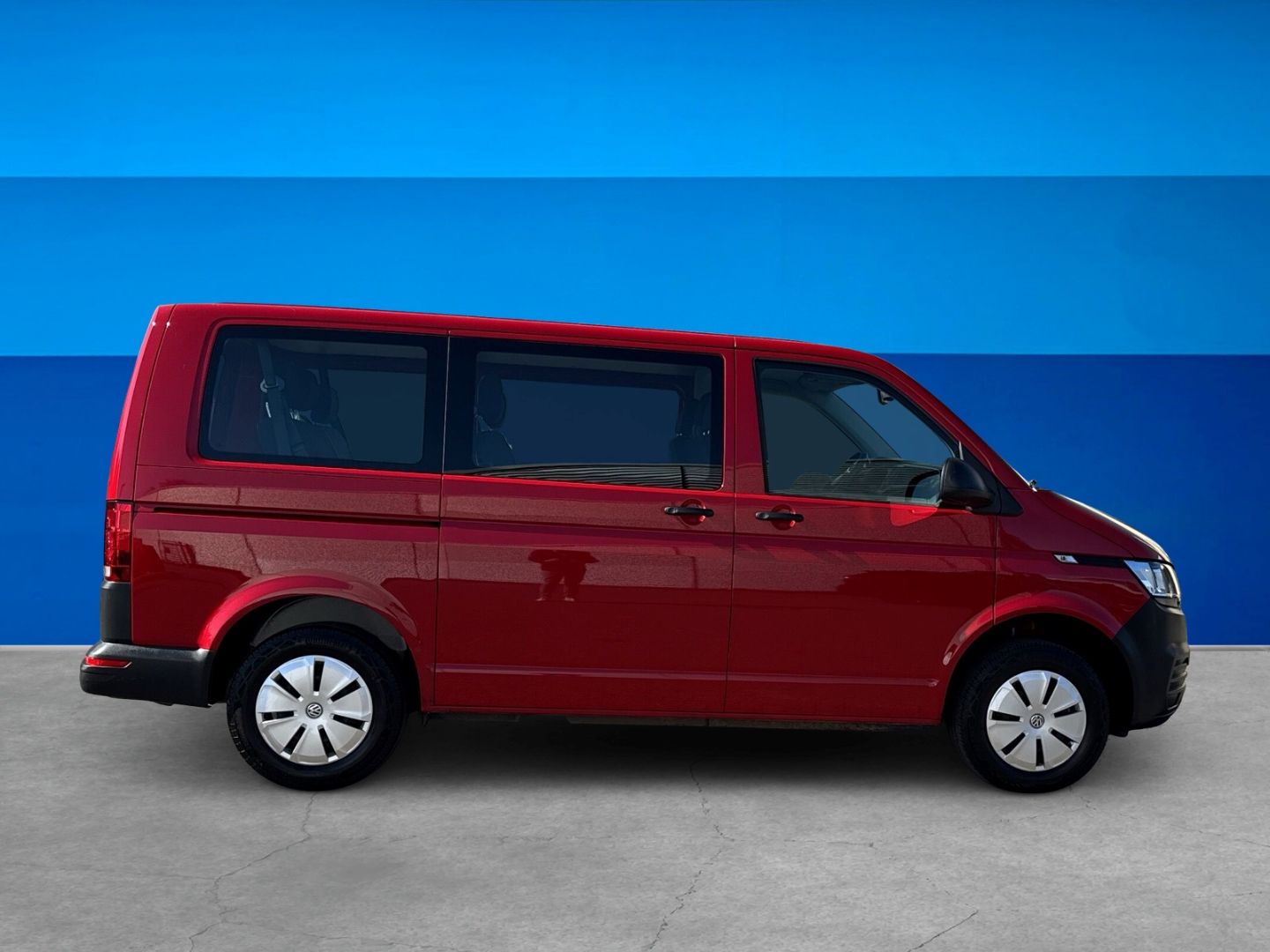 Fahrzeugabbildung Volkswagen Transporter Kombi 2.0 TDI Climatic 9-Sitzer-Pake