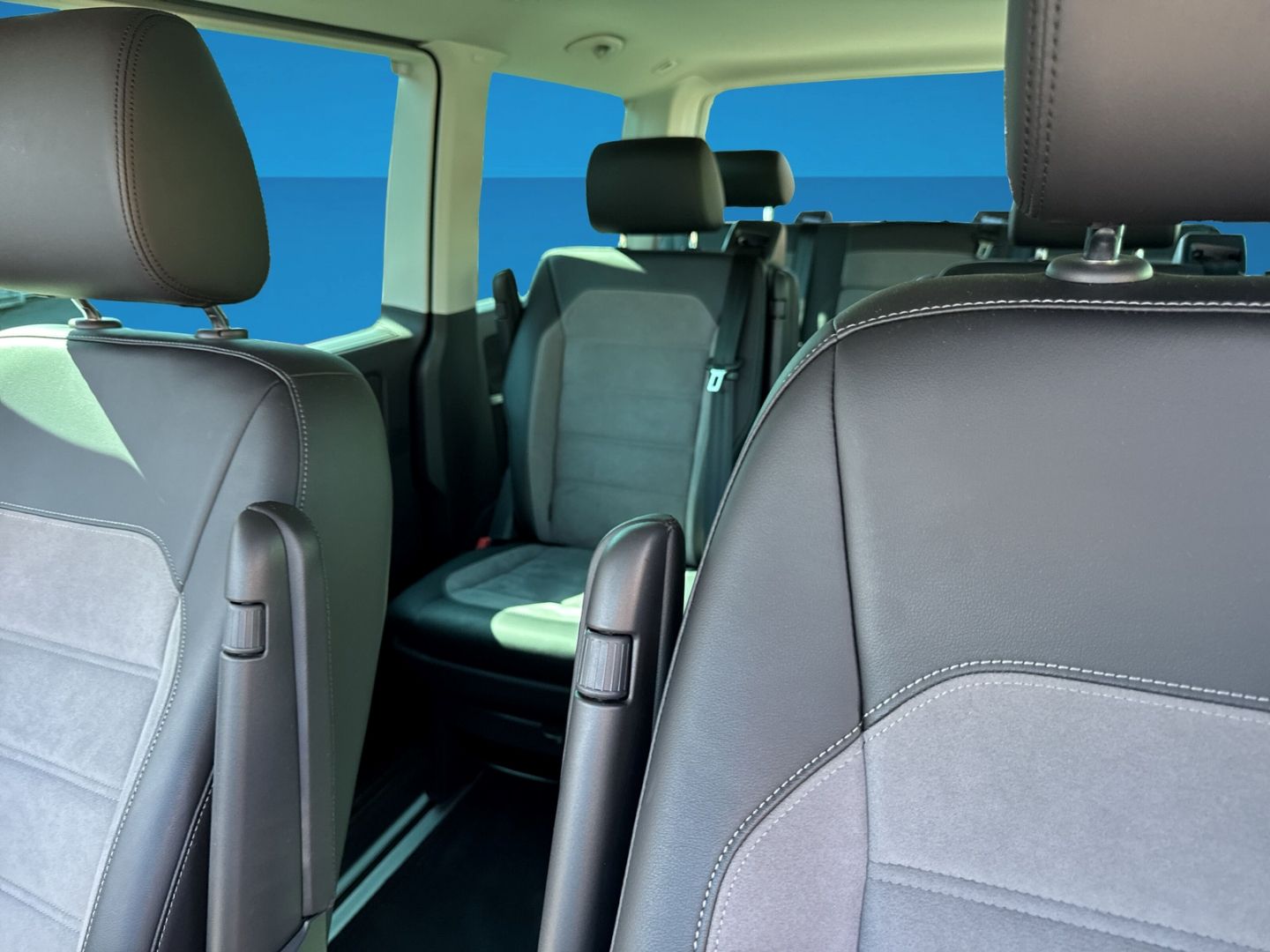 Fahrzeugabbildung Volkswagen Transporter Multivan T6.1 Generation SIX