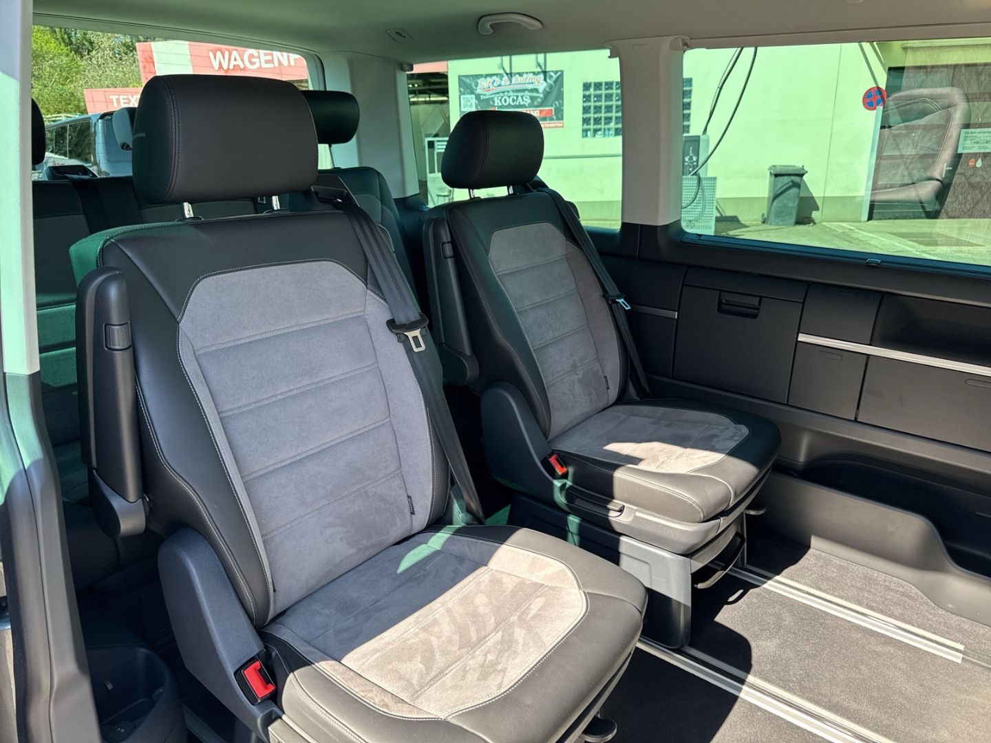 Fahrzeugabbildung Volkswagen Transporter Multivan T6.1 Generation SIX