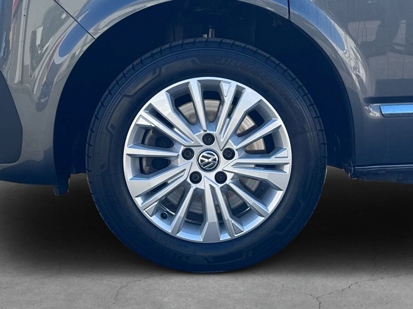 Fahrzeugabbildung Volkswagen Transporter Multivan T6.1 Generation SIX