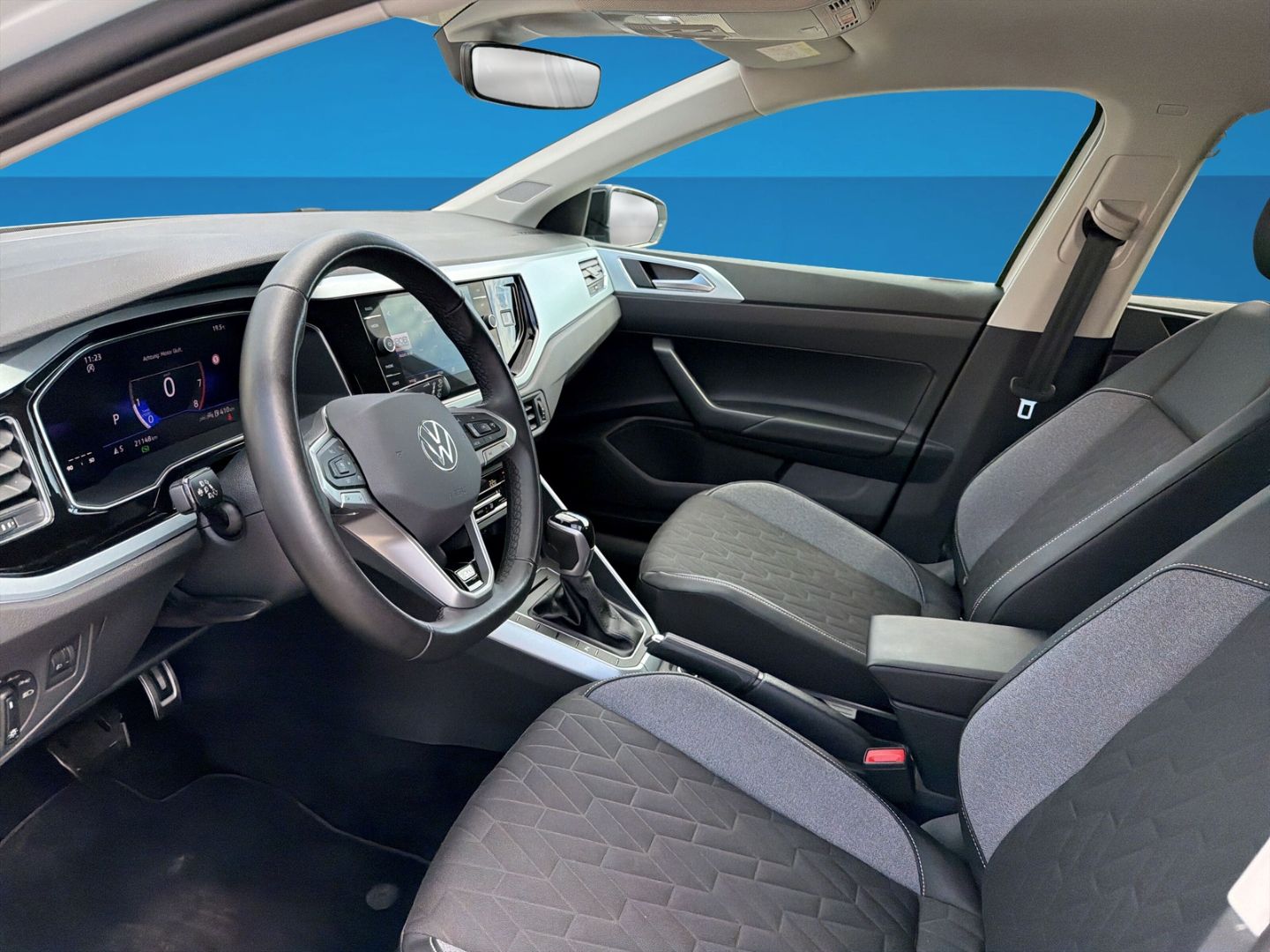 Fahrzeugabbildung Volkswagen Polo 1.0 TSI Goal Rear View AHK LED Navi Clima - mit KI generiert/bearbeitet