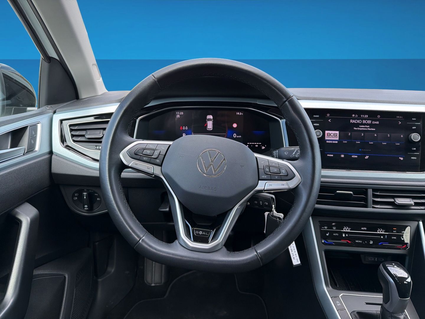 Fahrzeugabbildung Volkswagen Polo 1.0 TSI Goal Rear View AHK LED Navi Clima - mit KI generiert/bearbeitet