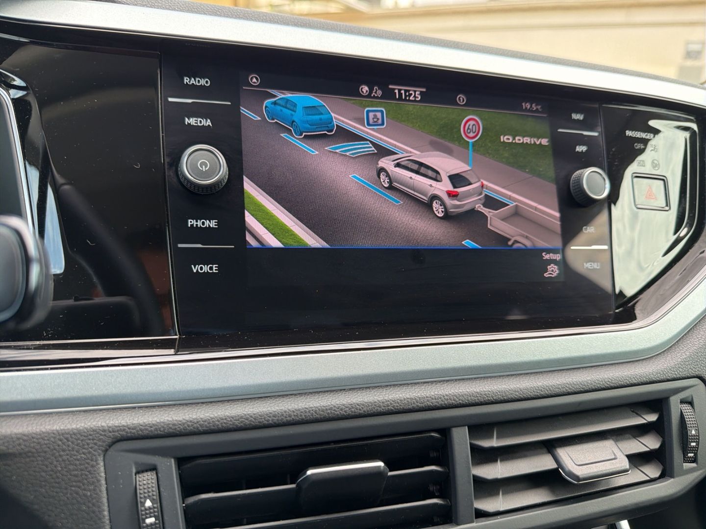 Fahrzeugabbildung Volkswagen Polo 1.0 TSI Goal Rear View AHK LED Navi Clima - mit KI generiert/bearbeitet