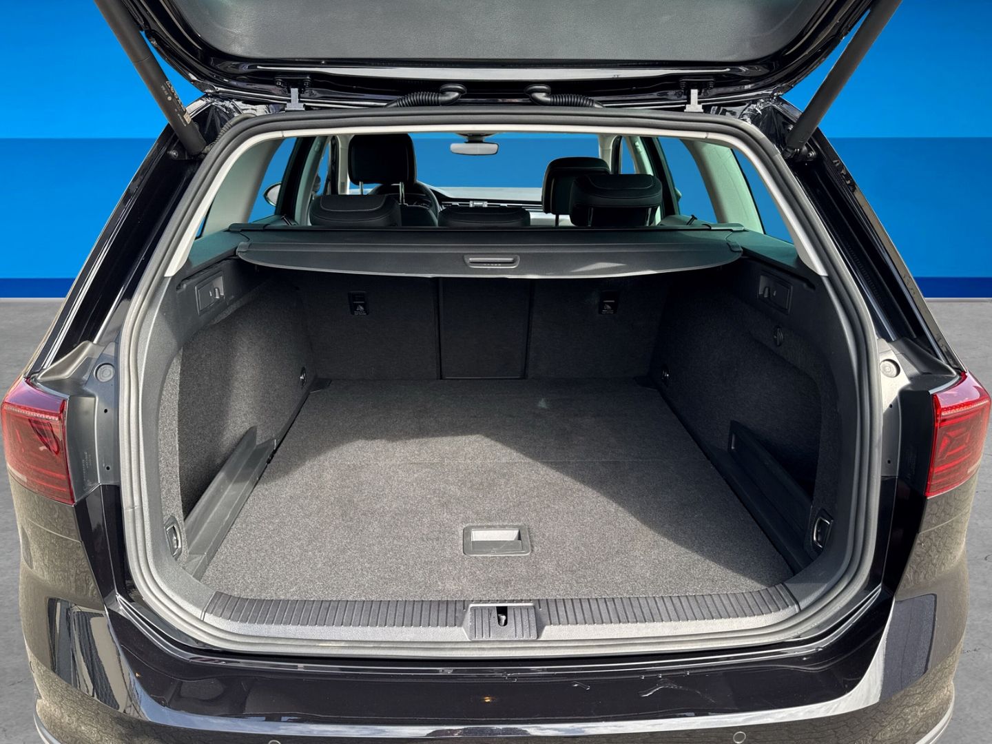 Fahrzeugabbildung Volkswagen Passat Variant Alltrack 4Motion 2.0 TDI