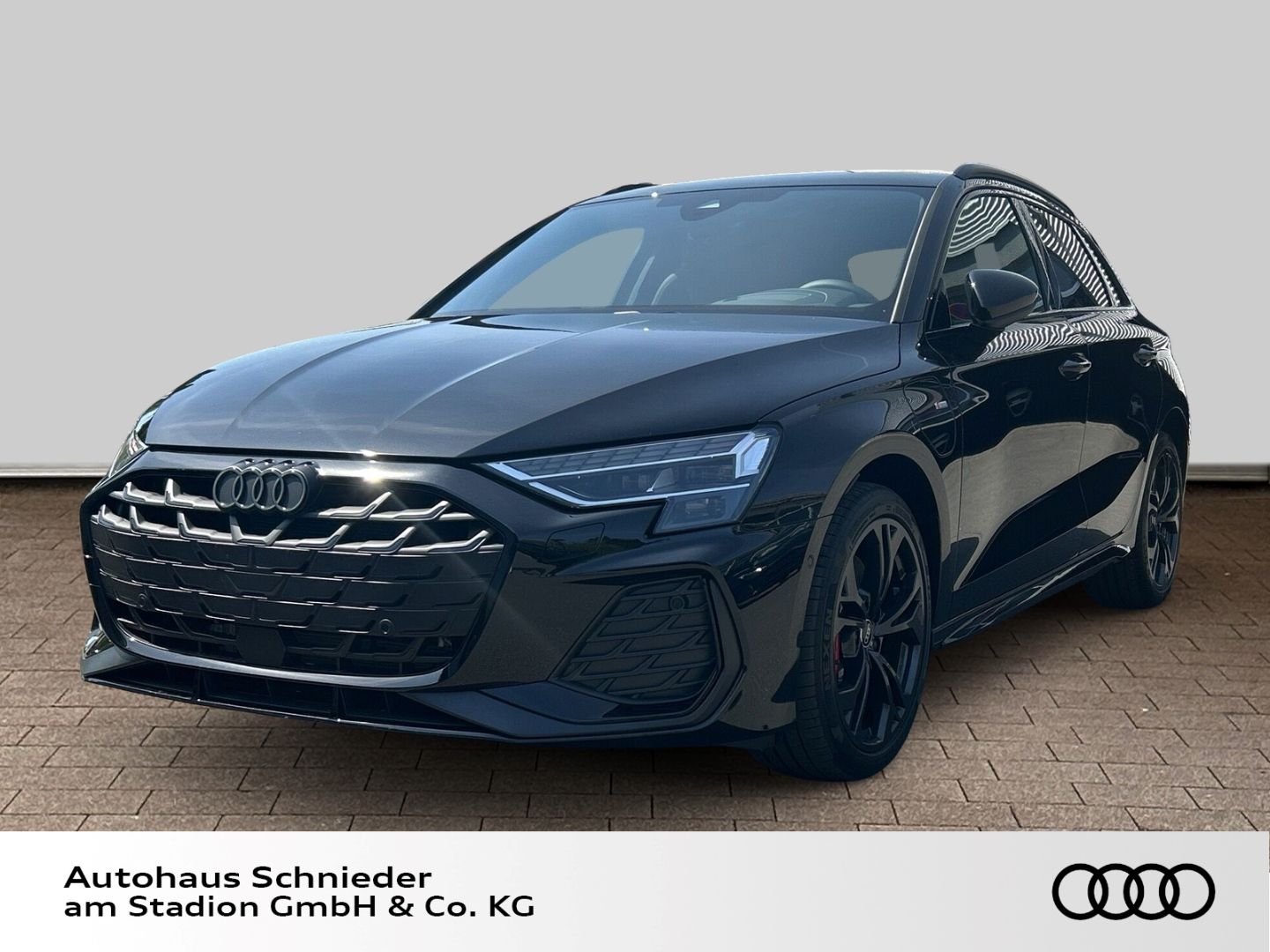 Audi A3 SPORTB 45 TFSIe MATRIX,AHK,NAVI,HUD,PARK-LENK