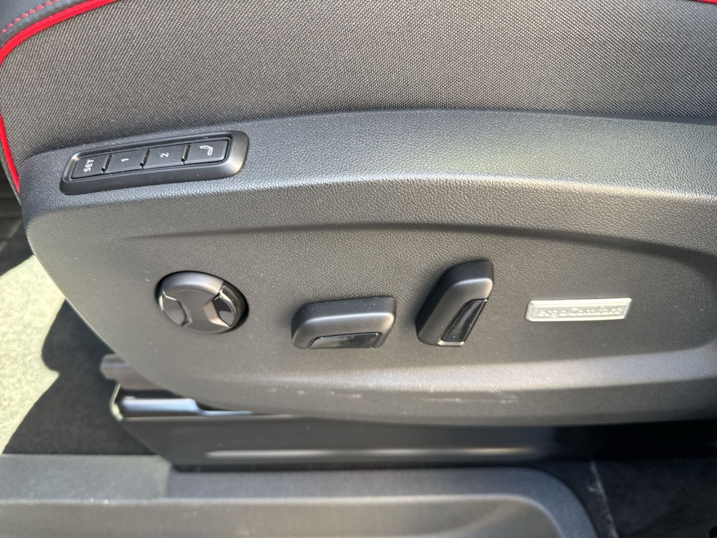 Fahrzeugabbildung Volkswagen ID. Buzz GTX 250 kW LR 4MOTION