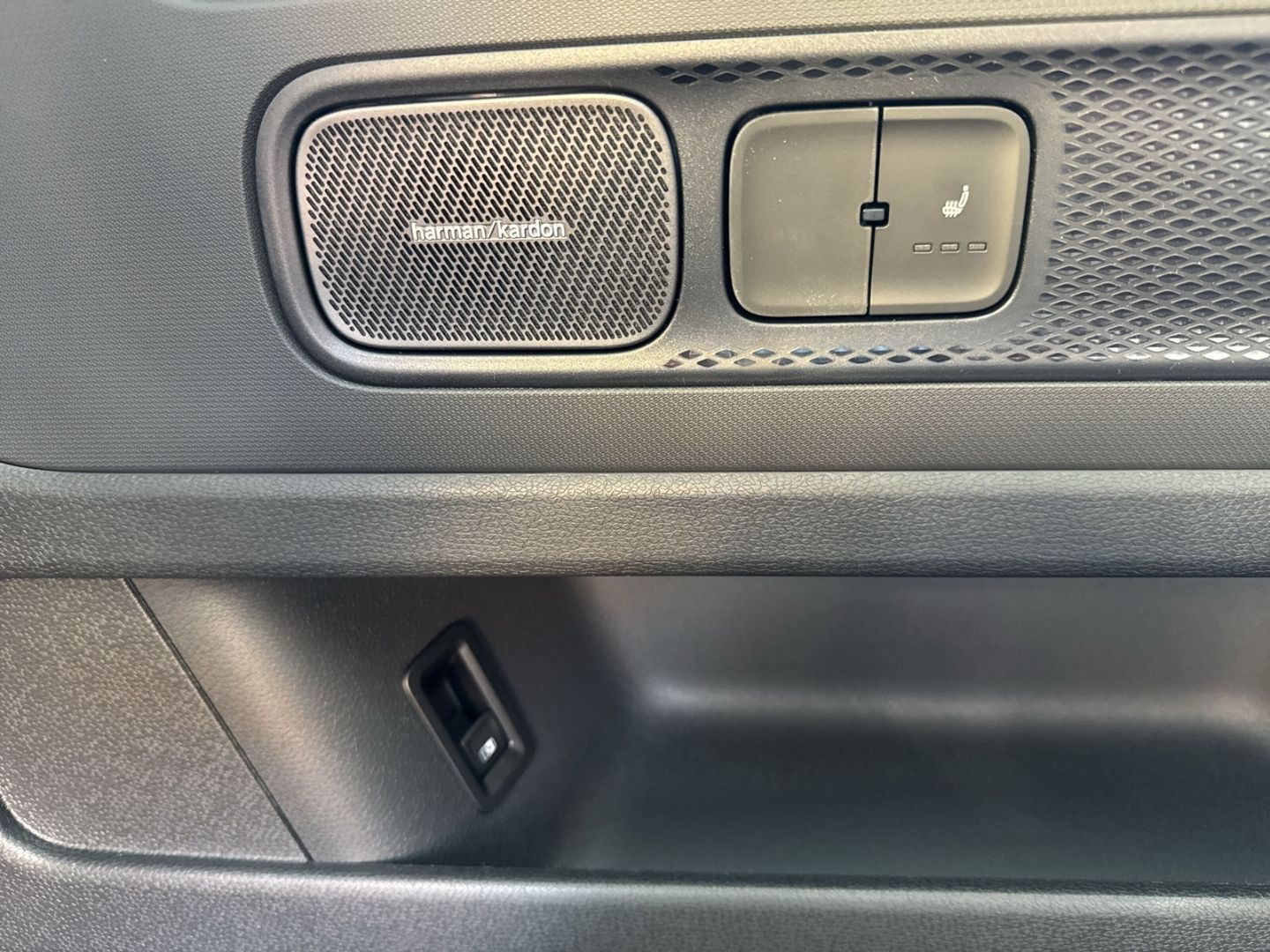 Fahrzeugabbildung Volkswagen ID. Buzz GTX 250 kW LR 4MOTION