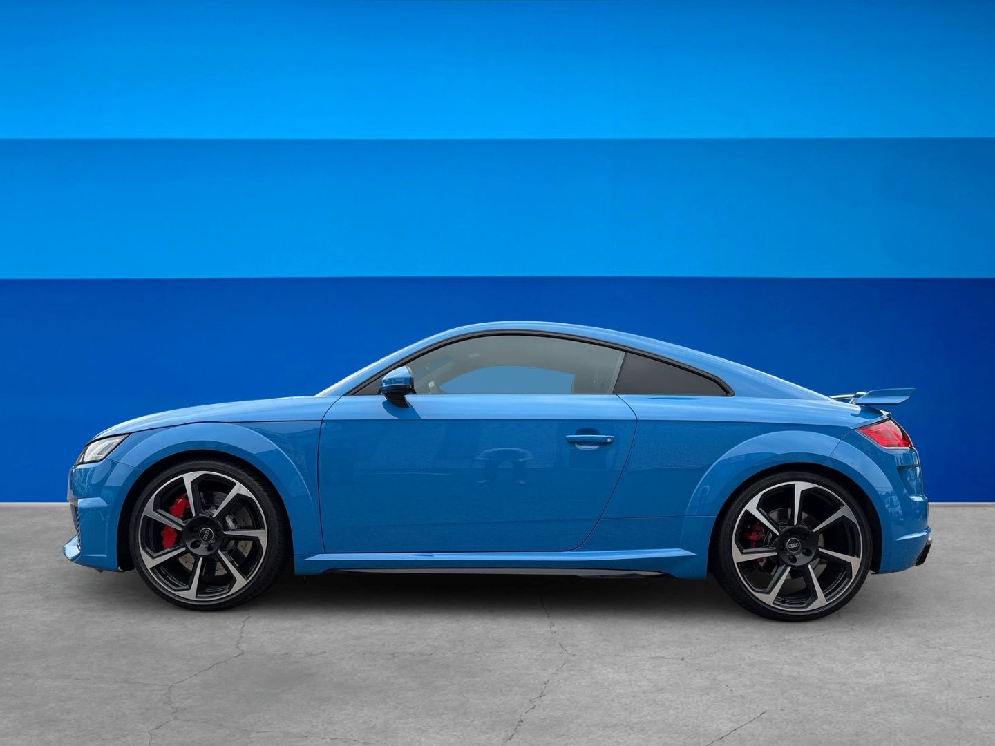 Fahrzeugabbildung Audi TT RS 2.5 TFSI B&O NAVI NAPPALEDER MATRIX LED