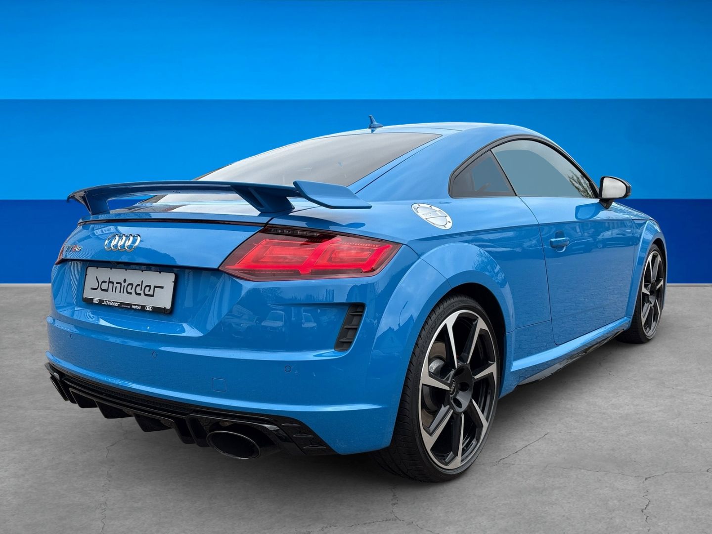 Fahrzeugabbildung Audi TT RS 2.5 TFSI B&O NAVI NAPPALEDER MATRIX LED