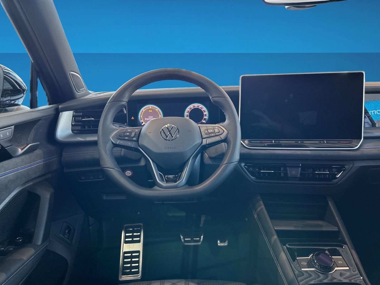 Fahrzeugabbildung Volkswagen Tayron R-Line 2,0 TDI 4M AHK PANO 7SITZER BLACK